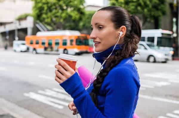 Beneficios de la cafeína para entrenar en el deporte