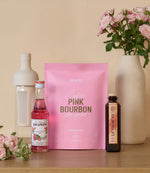Monin Roses Still Life 250ml con caffè bourbon rosa