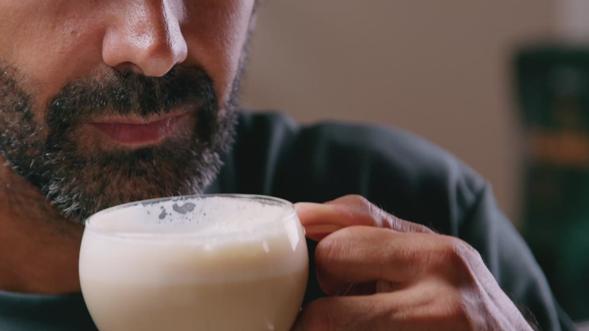 Vídeo de presentación de la cafetera semiautomática INCAPTO Sabi