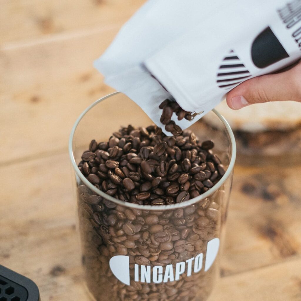Recipiente de almacenamiento de café en grano - Incapto Coffee