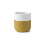 tasse jaune en porcelaine